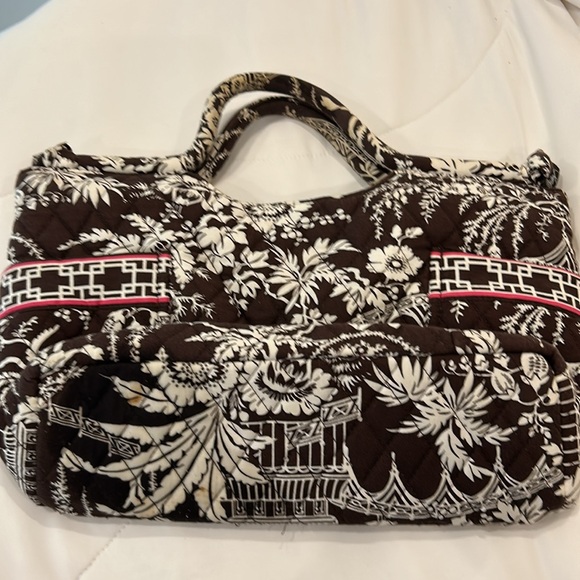 Vera Bradley Gabby Tote - Picture 2 of 3